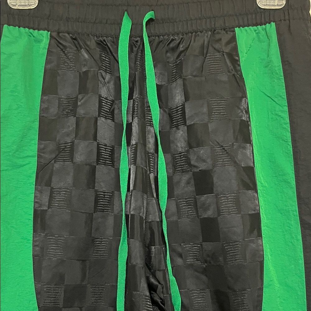 Savage X Fenty Sport Changeover Jogger Checkered Black Green Pants Modern NWT - Picture 5 of 13